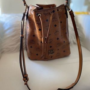 AUTHENTIC MCM Cognac BUCKET BAG